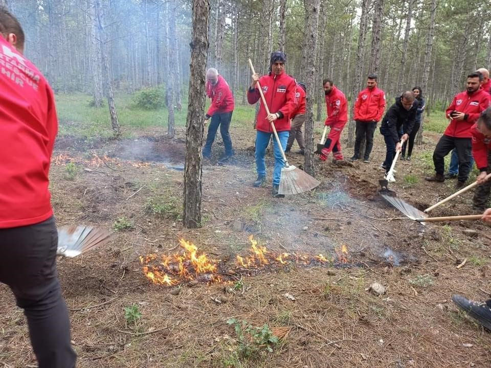 DAK gönüllülerine orman yangınlarına müdahale eğitimi verildi