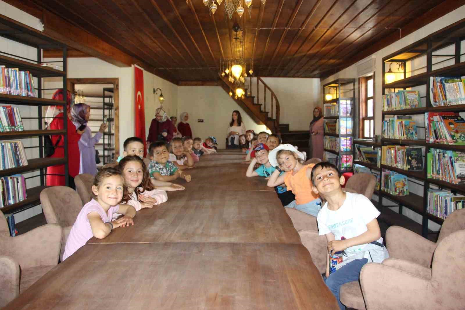 İlkokul öğrencilerinden Osmaneli tarihi değerlerine ziyaret