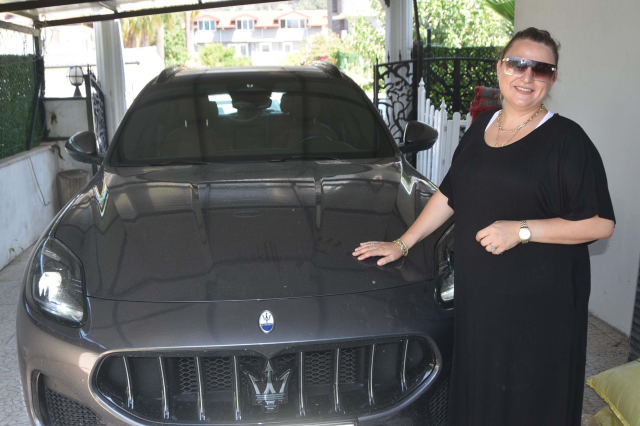 Eşinin Maserati marka aracıyla kavgaya karışan polis açığa alındı