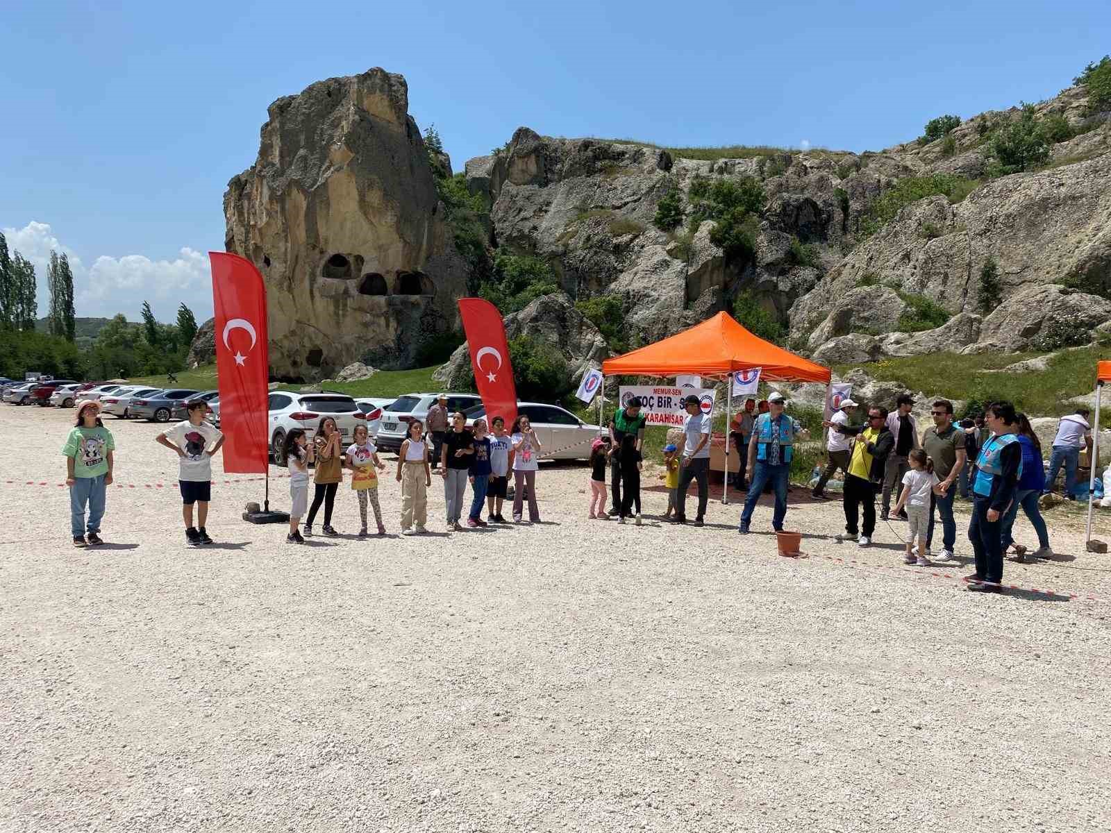 İşçiler aileleri ile birlikte bahar şenliğinde buluştu