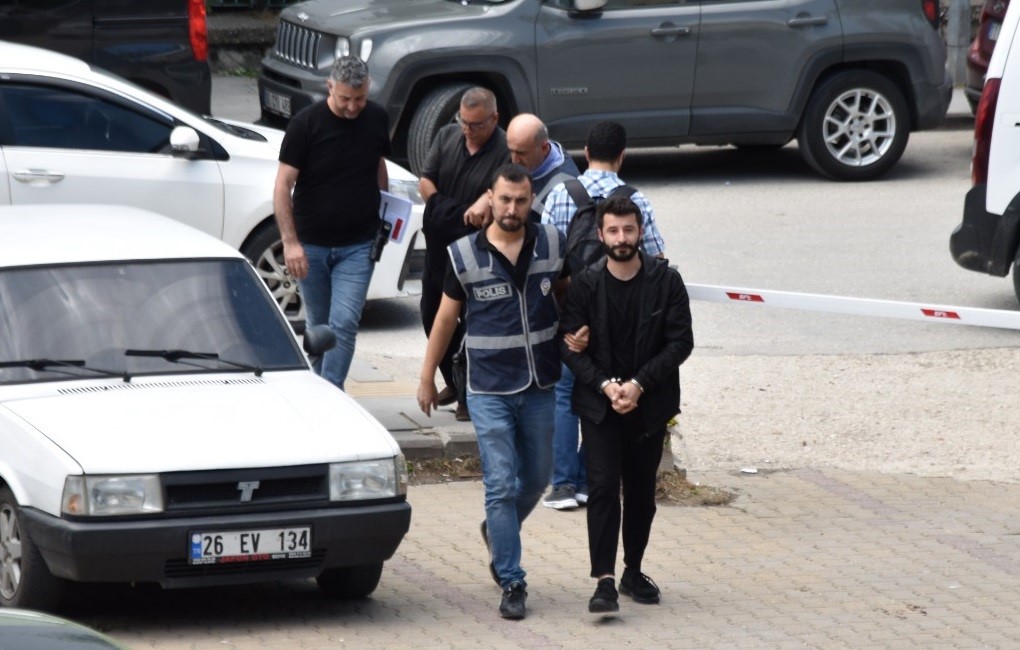 Bilecik’te gazeteciyi silahla ağır yaralayan şahıs tutuklandı