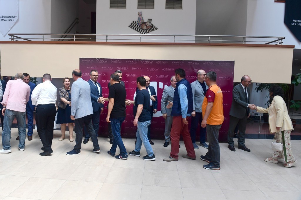 Anadolu Üniversitesi bayramlaşma töreninde bir araya geldi