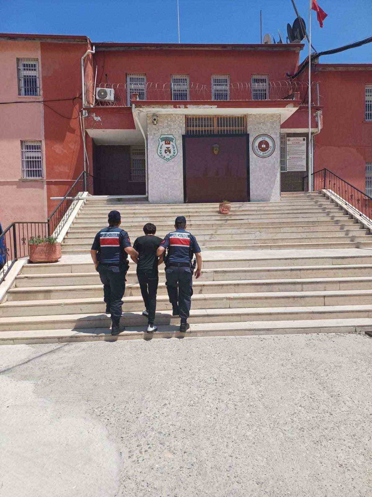 Eskişehir’de aranan 6 şahıs jandarma ekiplerince yakalandı