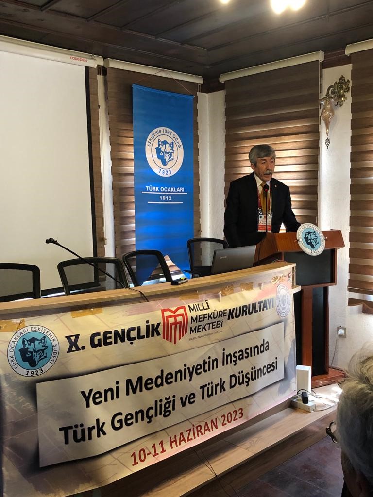 Eskişehir Türk Ocağı X. Gençlik Kurultayı başladı