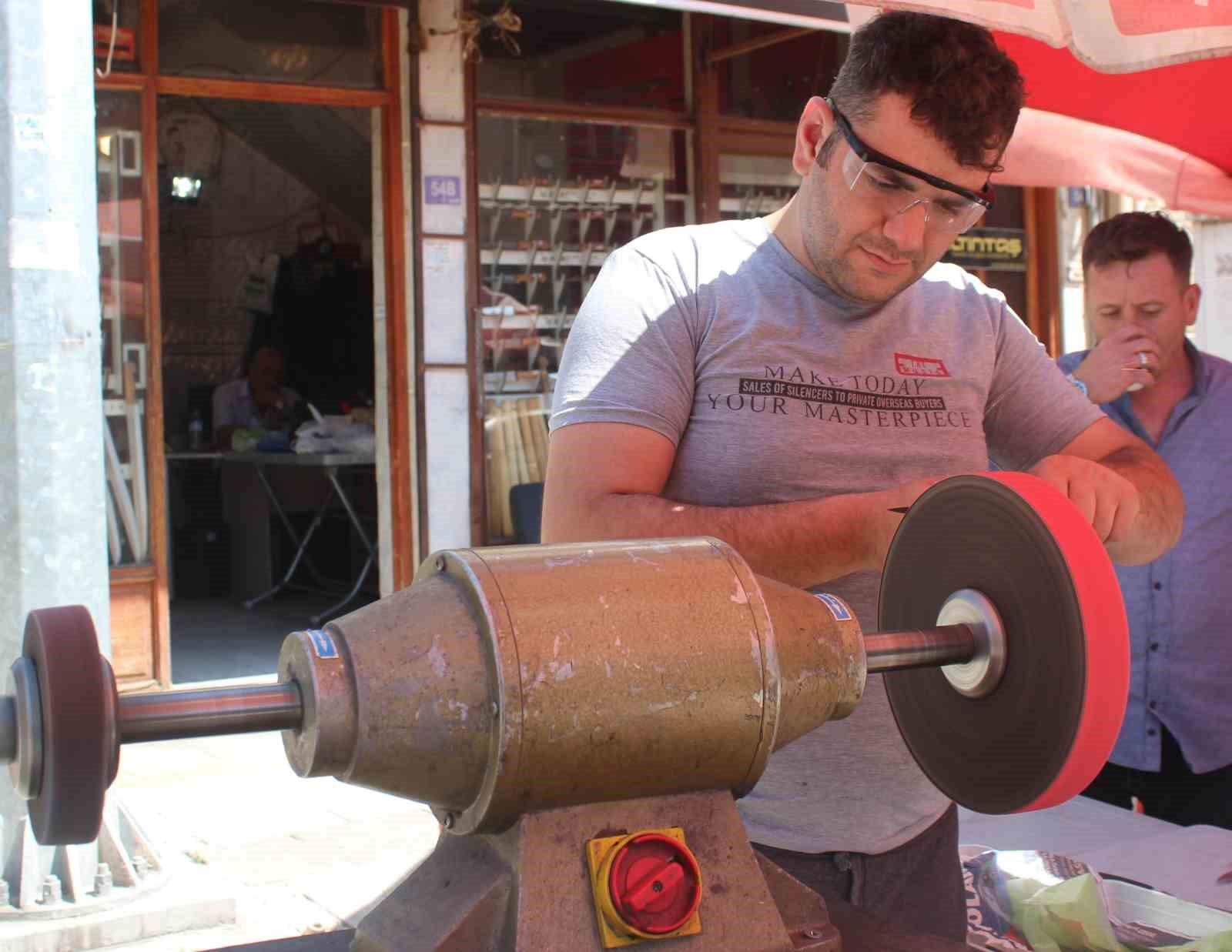 Bıçakçı esnafında bayram yoğunluğu