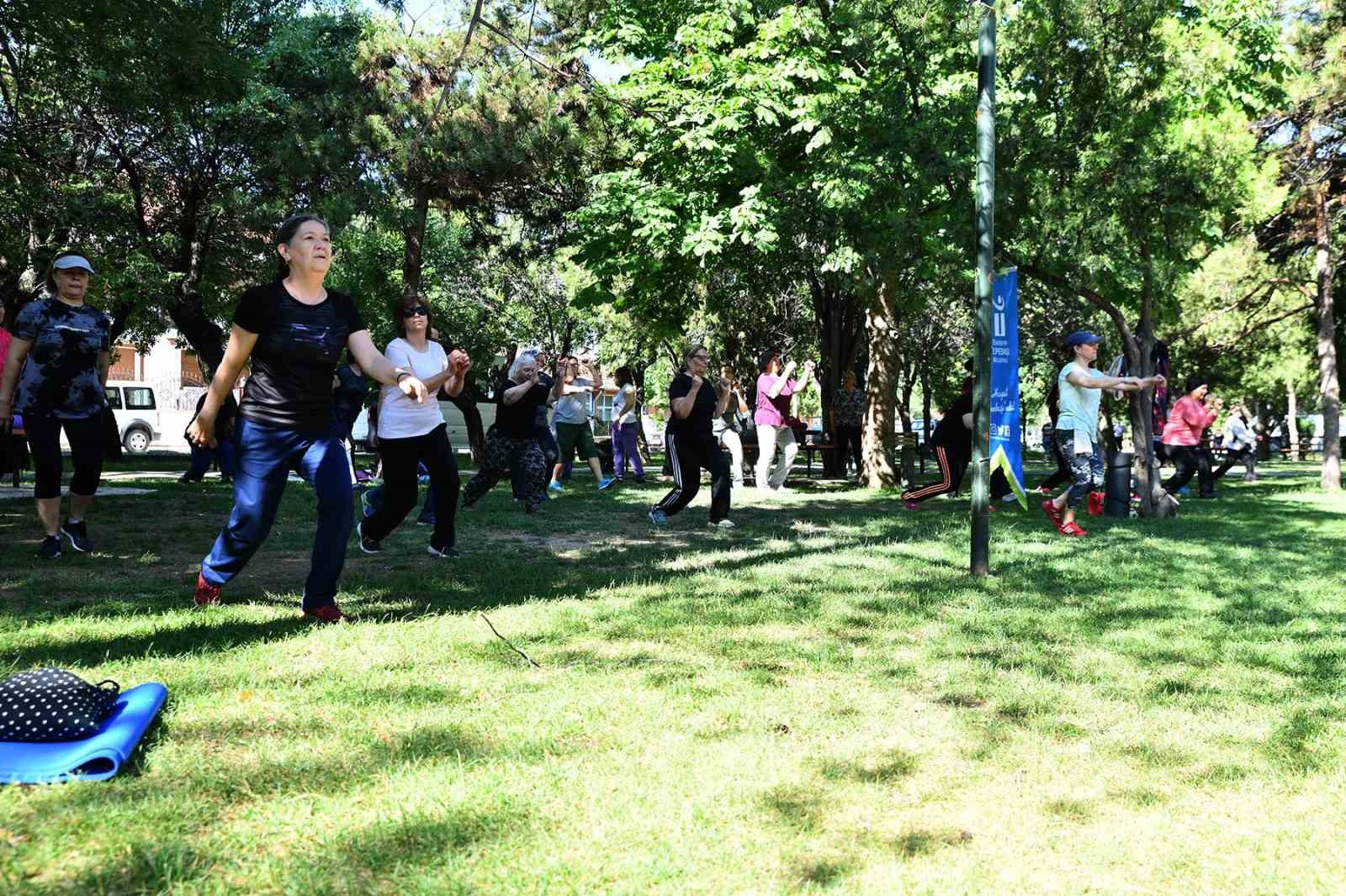 Açık havada spor keyfi başlıyor