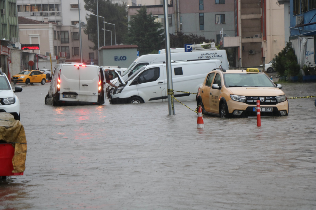 Samsun'da sel sularına kapılan bir kişi hayatını kaybetti