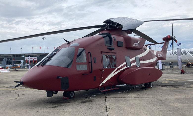 TUSAŞ T925 helikopterini ilk kez sergiledi