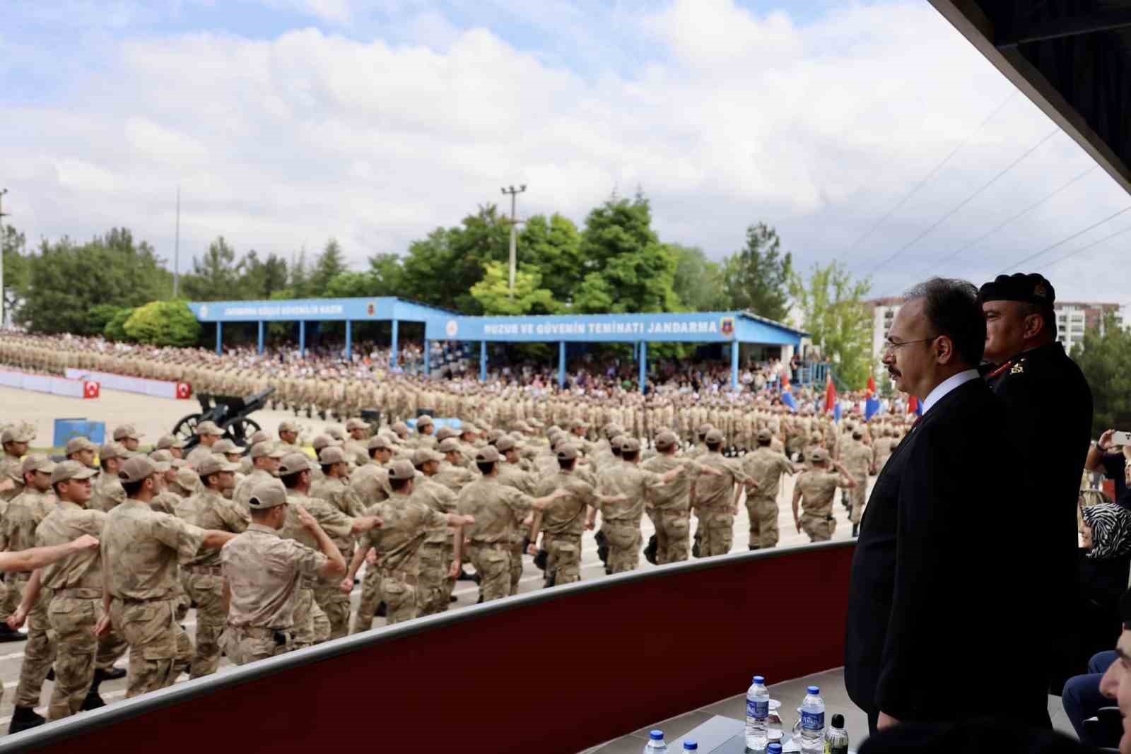 Vali Kızılkaya, yemin törenine katıldı