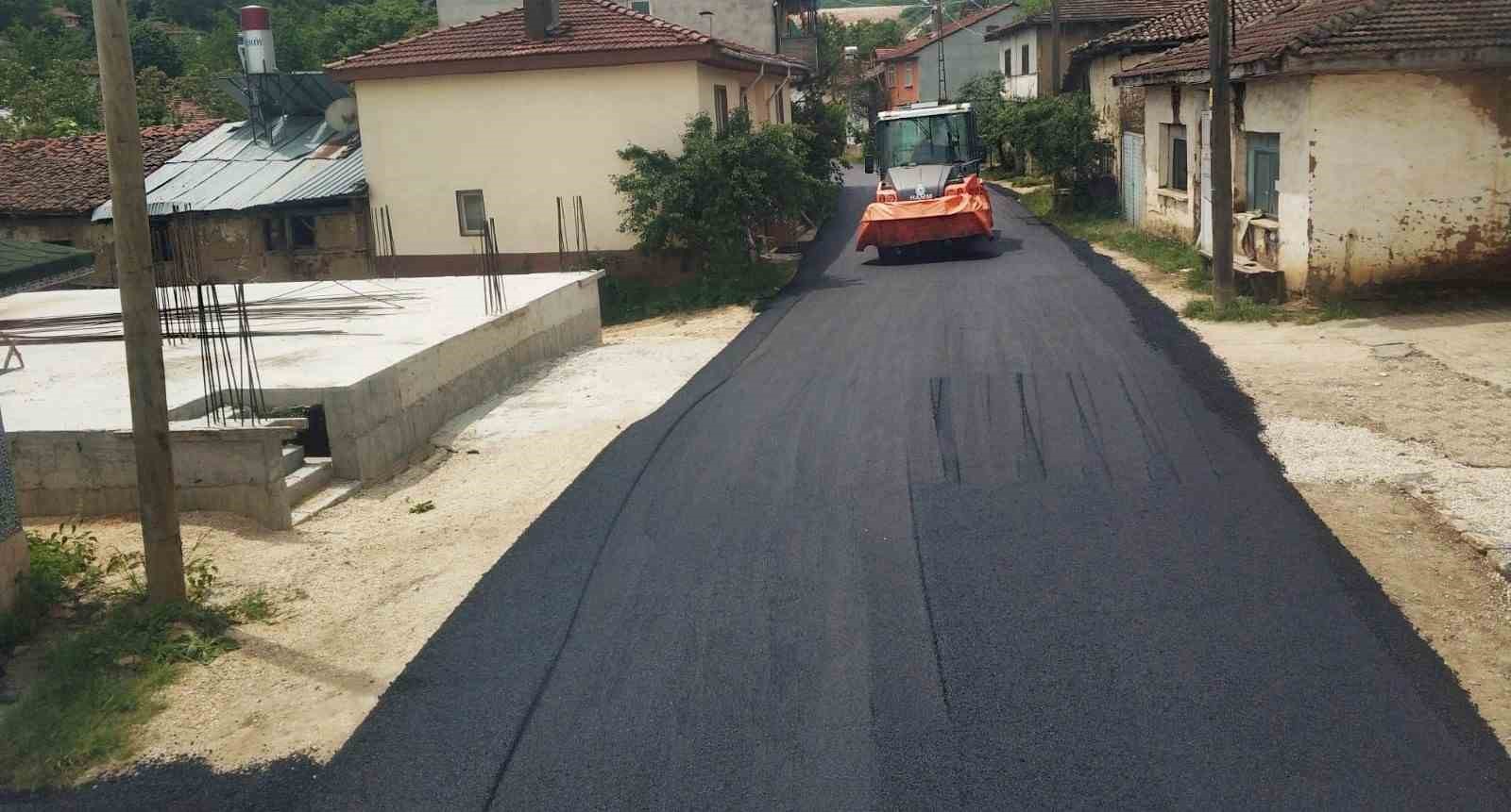 Dereköy Köyü’ne 3 bin 200 metrelik asfalt yol yapıldı