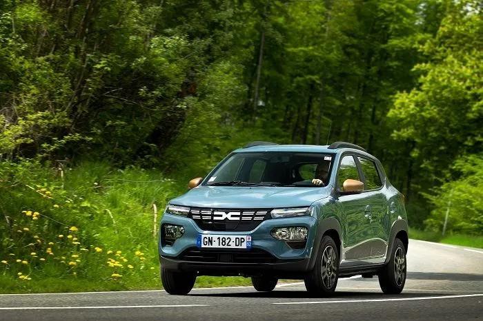 Yeni Dacia Spring Türkiye'de satışa sunuldu