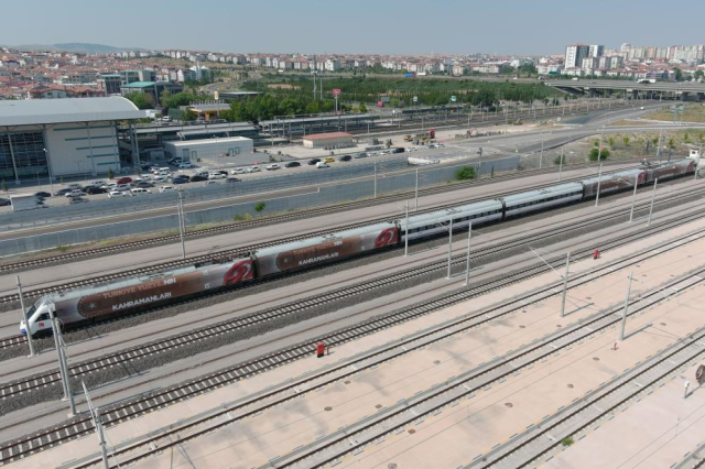 Türkiye Yüzyılı temalı 15 Temmuz treni Ankara'dan yola çıktı