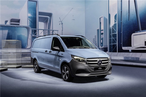 Mercedes-Benz'den hafif ticari model gamında yenilik rüzgarı