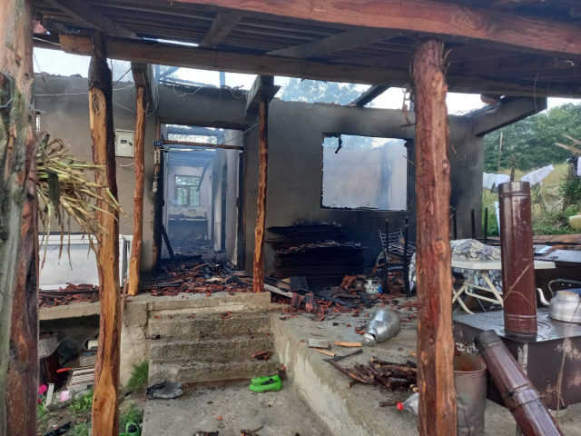 Sinop'ta yanan evde cesetleri bulunan karı kocanın damatları tarafından bıçaklanarak öldürüldüğü ortaya çıktı