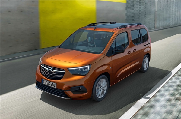 Opel elektrikli otomobil stratejisini açıkladı