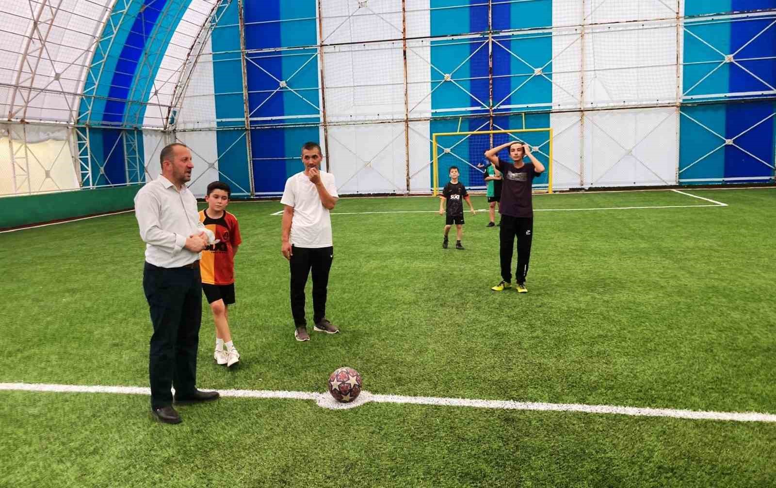 Simav’da Yaz Kur’an Kursları futbol turnuvası