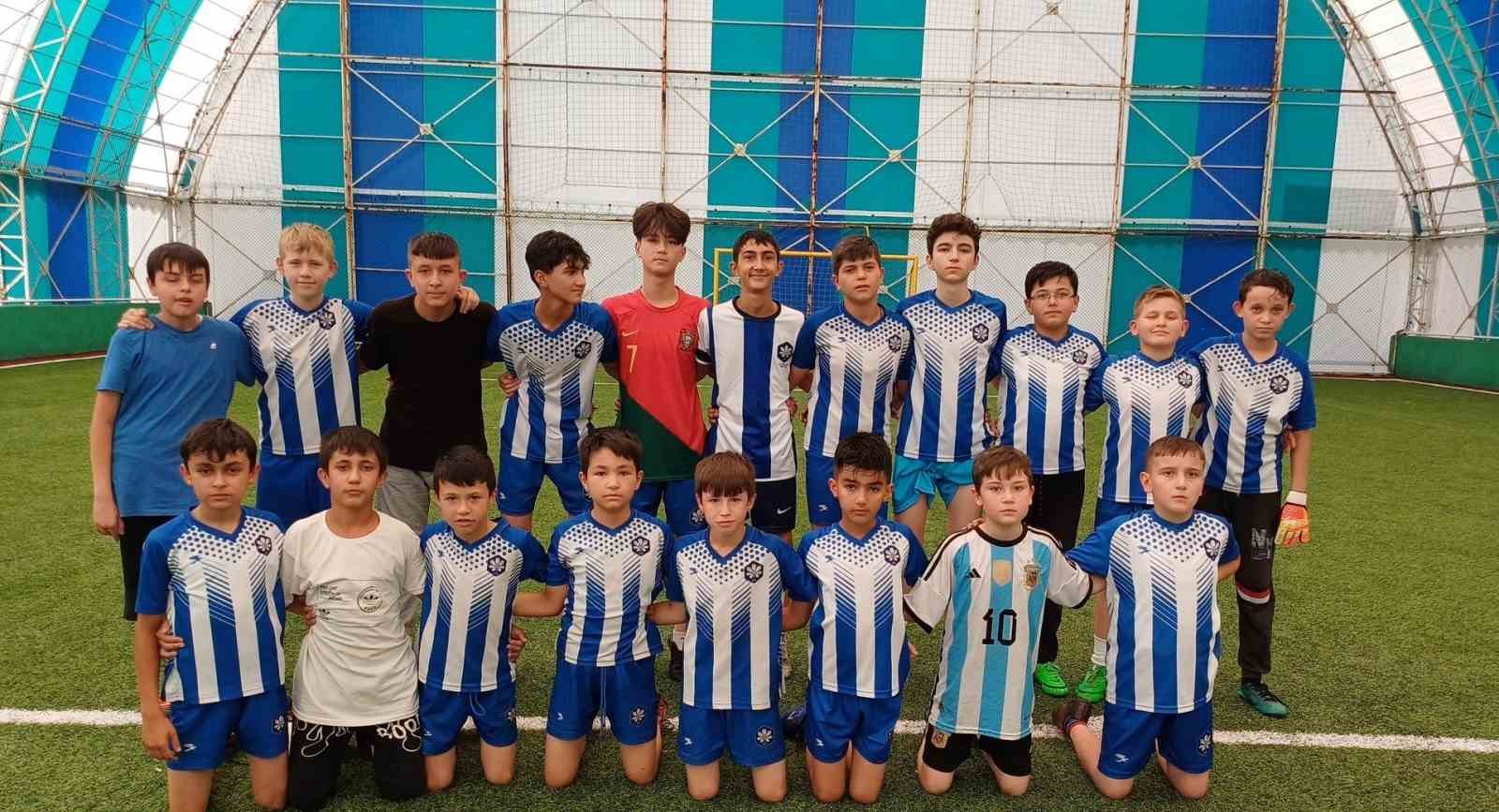 Simav’da Yaz Kur’an Kursları futbol turnuvası