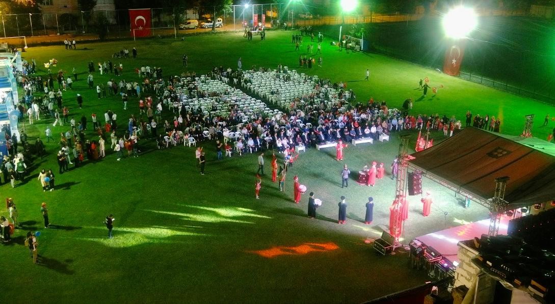 Bozüyük’te 15 Temmuz Demokrasi ve Milli Birlik Günü anma programı şehitlikte başladı