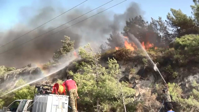 11 ülke Yunanistan için seferber! 24 saatte başlayan yeni yangın sayısı endişe verici