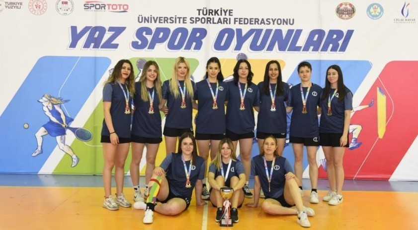 Sporcular, Anadolu Üniversitesini bu yıl da başarıyla temsil etti