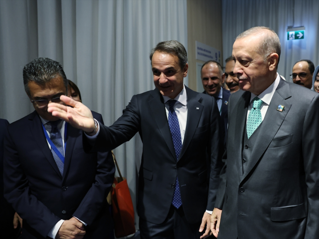 NATO Zirvesi'nde 2. gün! Cumhurbaşkanı Erdoğan liderlerle diplomatik temaslarına devam ediyor