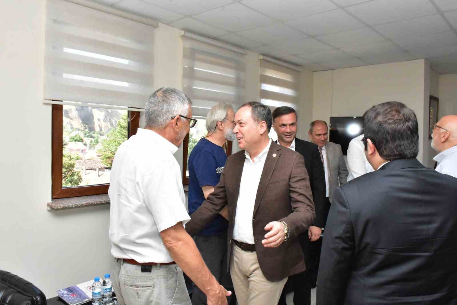 Başkan Bozkurt’a üst düzey ziyaretler