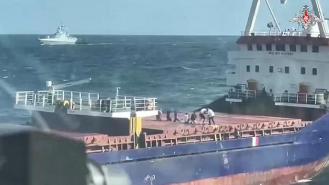 Rusya, Karadeniz'de Türk gemisine yapılan baskının yeni görüntülerini paylaştı
