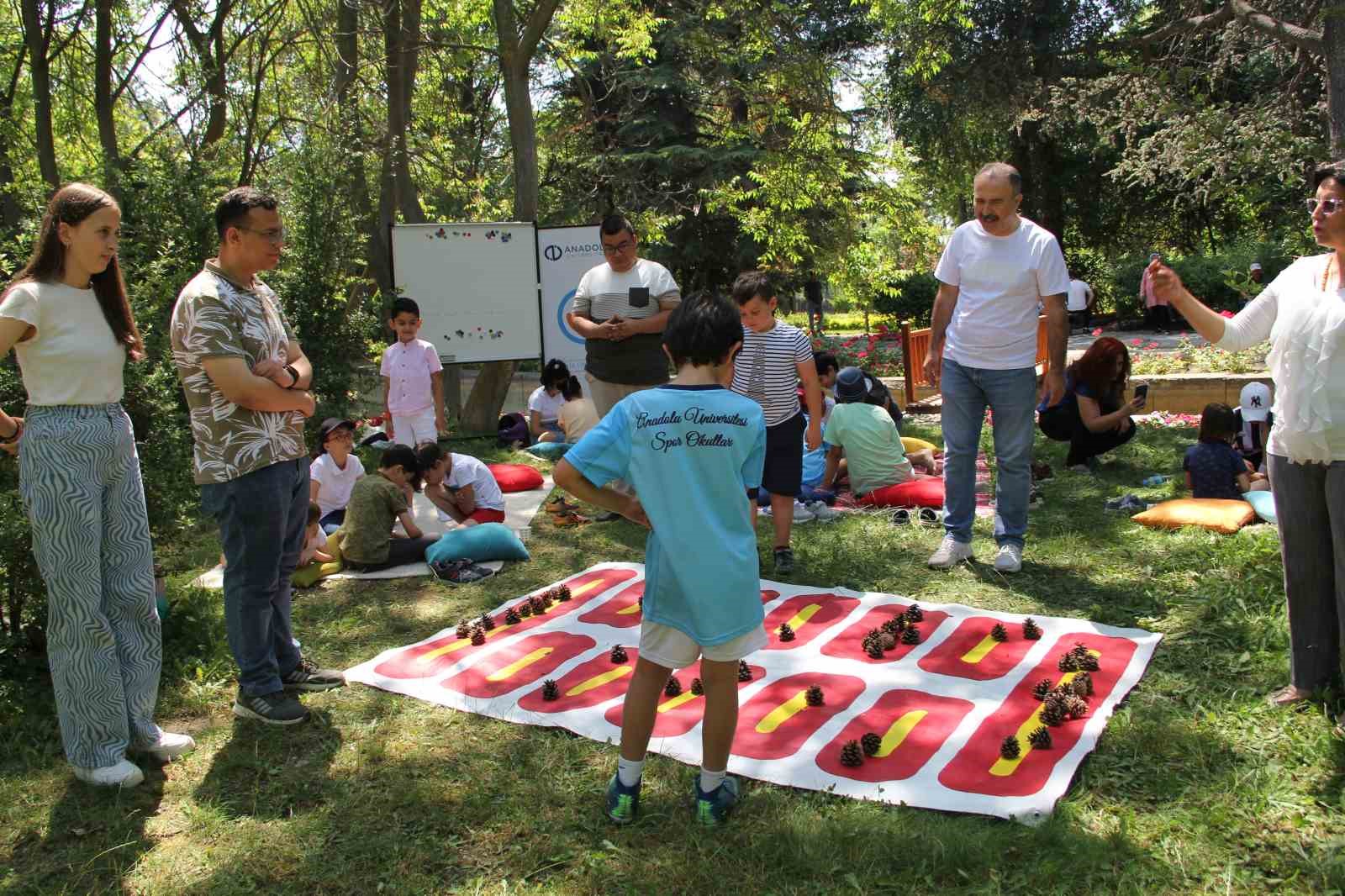 Romanya’da düzenlenecek olan geleneksel akıl oyunları turnuvası için hazırlanıyorlar