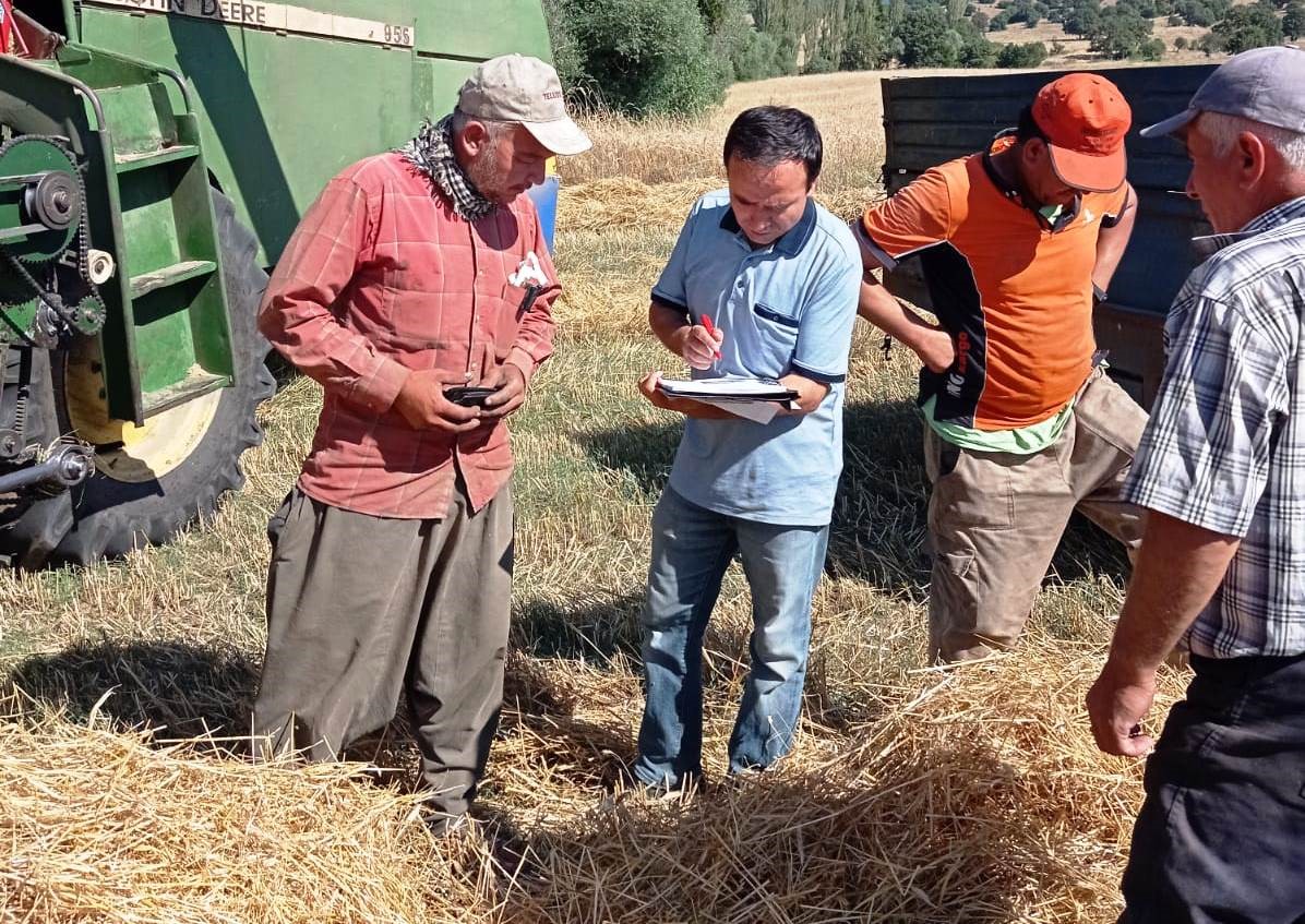 Simav İlçe Tarım Müdürlüğü biçerdöver kontrollerine devam ediyor