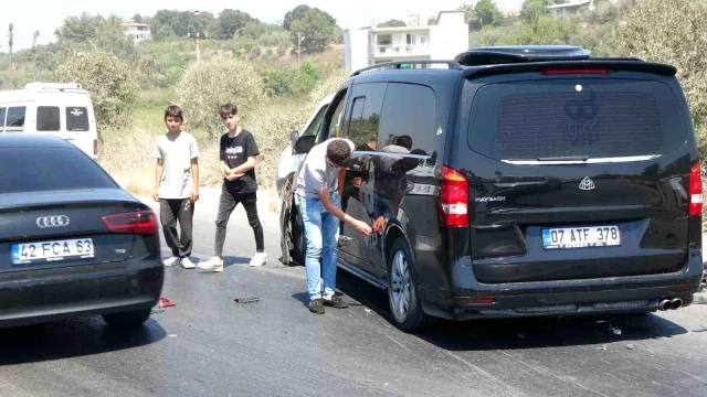 Tur minibüsü şoförünün kaza sonrası yaptığı hareket 'Zavadanak Bekir'i isyan ettirdi