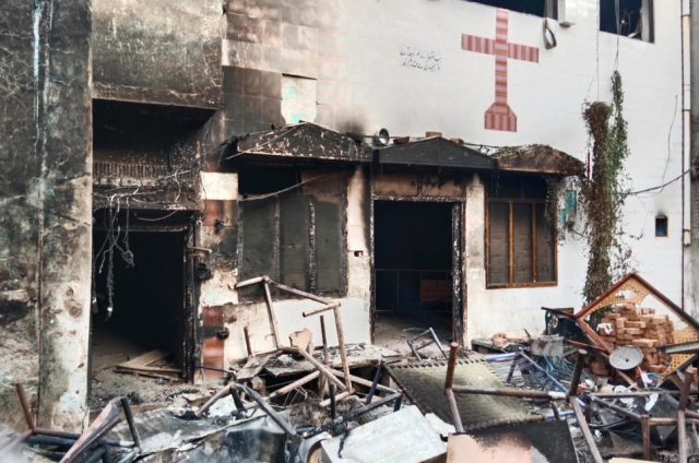 Doğu Pakistan'da Hristiyan kiliseleri ve evlere yönelik saldırı: 129 kişi gözaltında