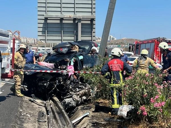 Kuzey Marmara Otoyolu'nda korkunç kaza! Anne ve çocuğu feci şekilde can verdi