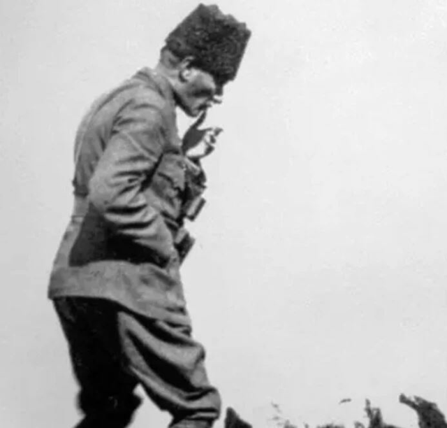 Deklanşöre basan isim ağzından! İşte Atatürk'ün Kocatepe'de çekilen meşhur fotoğrafının hikayesi