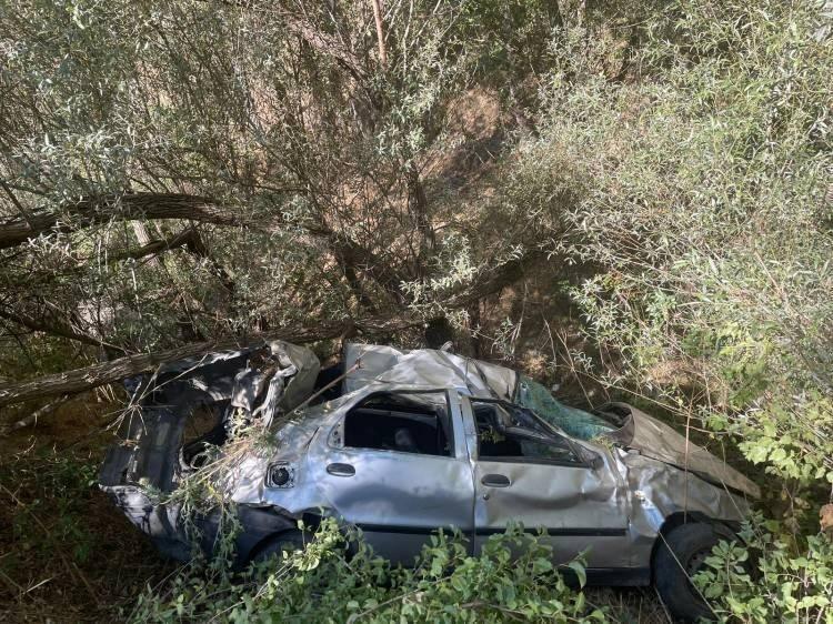 Feci kazada hayatını kaybeden aynı aileden 3 kişi Adana'da son yolcuğuna uğurlandı