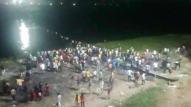Hindistan'da inşaat halindeki demir yolu köprüsü çöktü: 26 kişi hayatını kaybetti, çok sayıda işçi enkazda mahsur