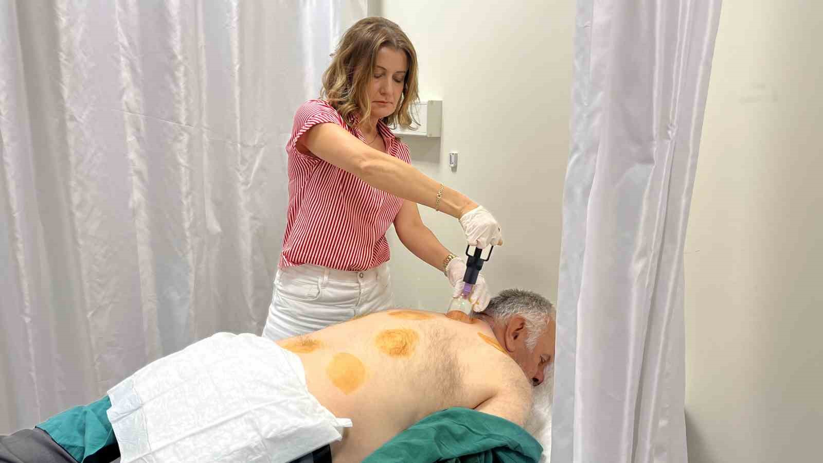 Hastalar GETAT ünitesinde ozon terapi, hacamat, kupa tedavisi ve mezoterapi ile şifa buluyor