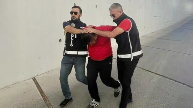 8 yıldır aranan suç örgütü lideri Şerafettin Dadaş Antalya'da yakalandı