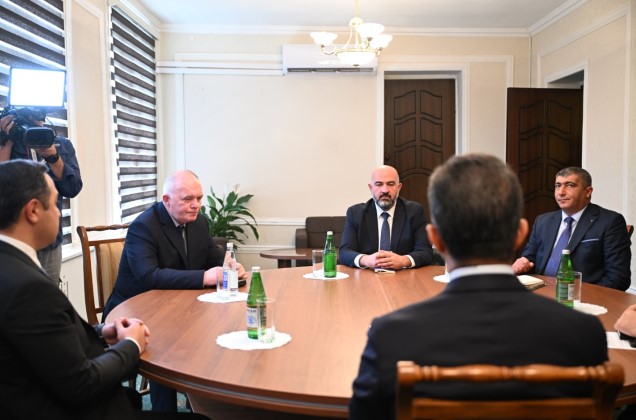Aliyev ve Paşinyan 5 Ekim'de İspanya'da görüşecek