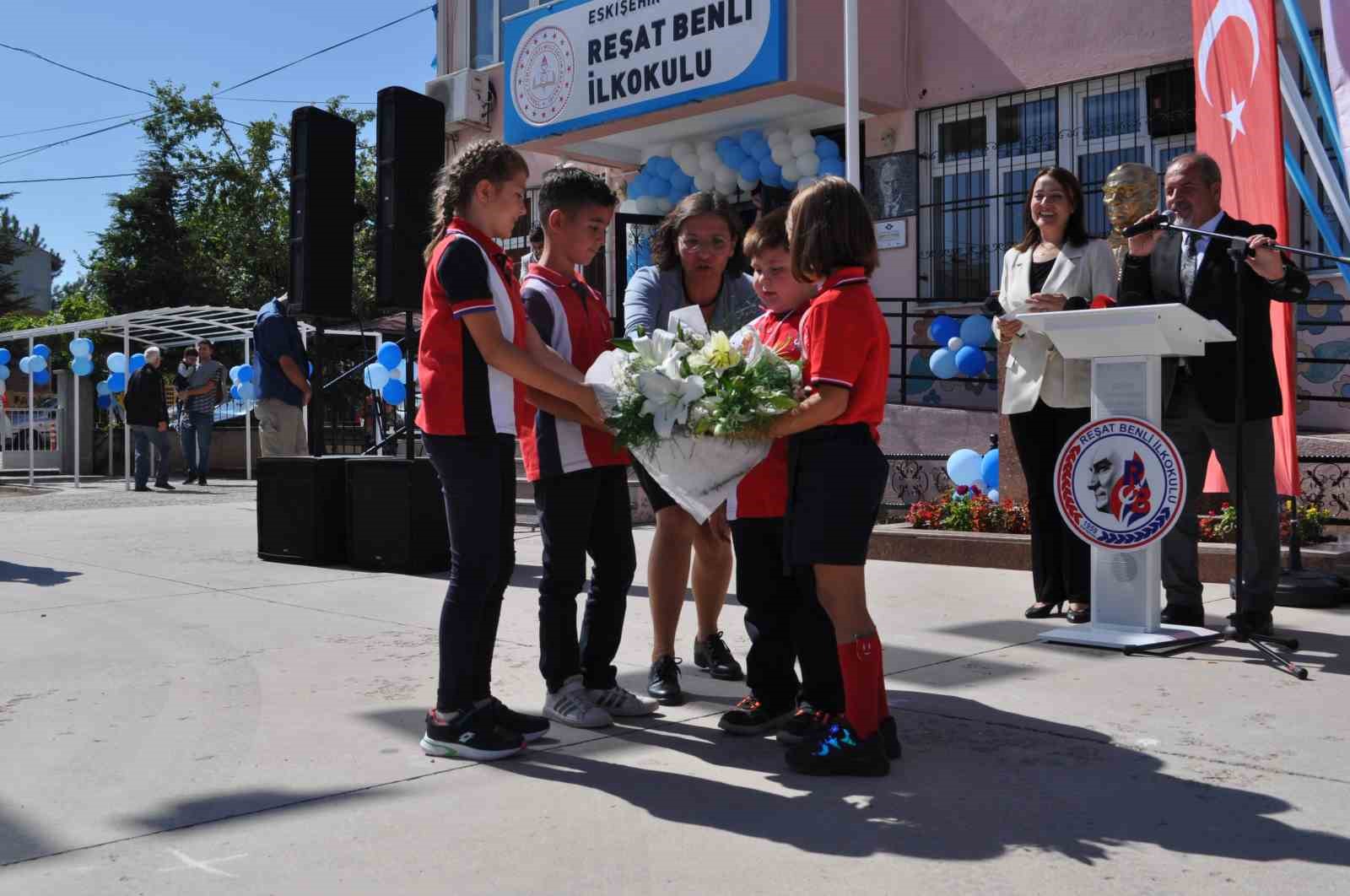 Eskişehir’de öğrenciler okullarına kavuştu