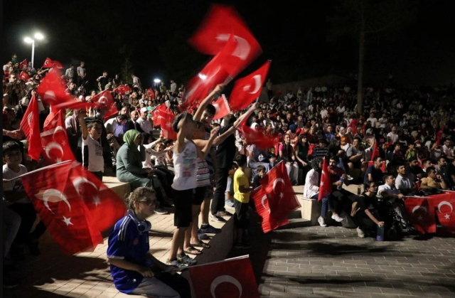 Filenin Sultanları'nın tarihi zaferi tüm Türkiye'yi sokağa döktü