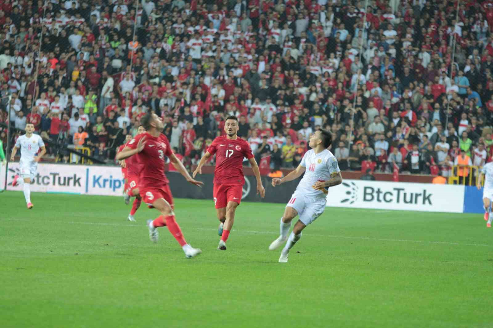 2024 Avrupa Şampiyonası Elemeleri: Türkiye: 0 - Ermenistan: 0 (İlk yarı)