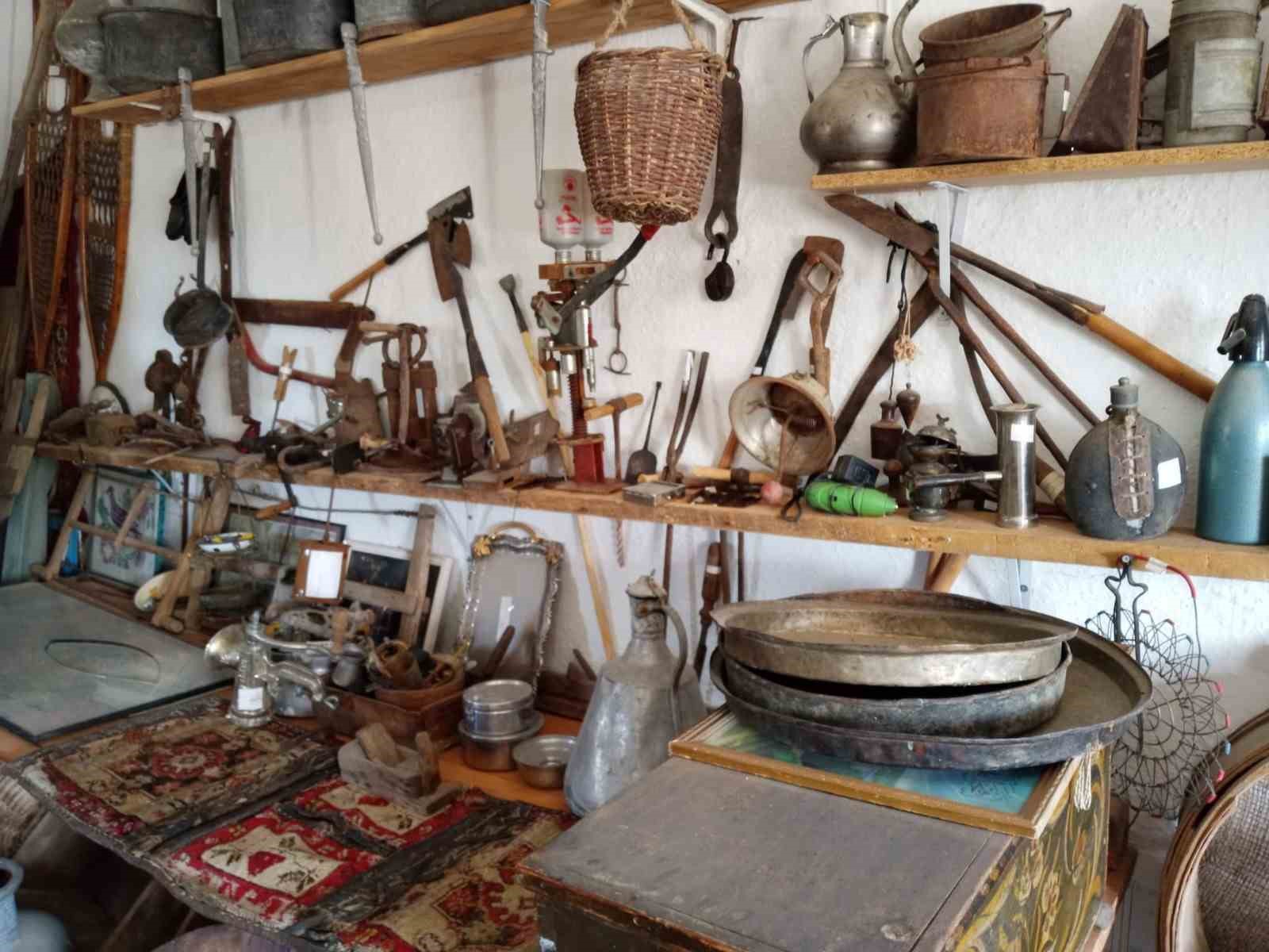 (ÖZEL) Köyde kurulan Kültür Evi’nde yüzyıllık eşyalar sergileniyor