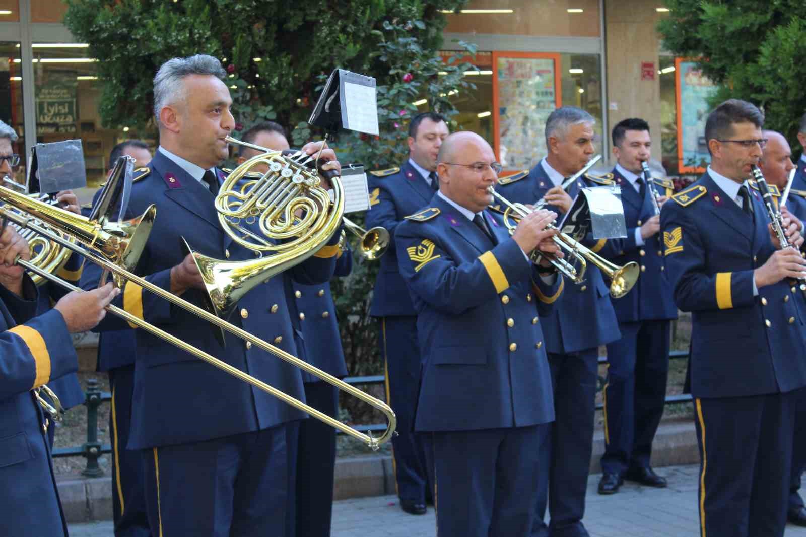 Eskişehir’de Gaziler Günü’ne özel Bando Konseri düzenlendi