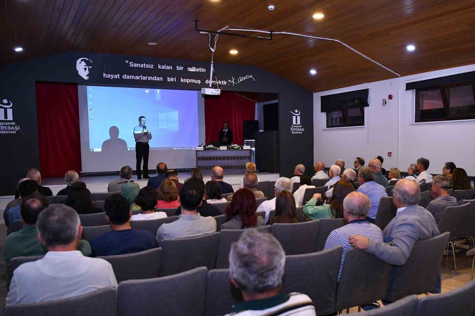 Tepebaşı’nda Cumhuriyet ve Eskişehir konferansı