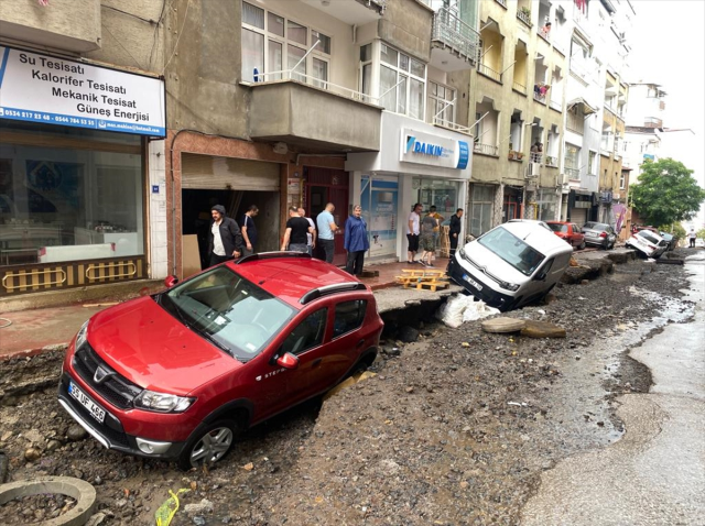 Selin vurduğu Samsun'dan gelen görüntüler yaşanan felaketin vahametini gözler önüne serdi