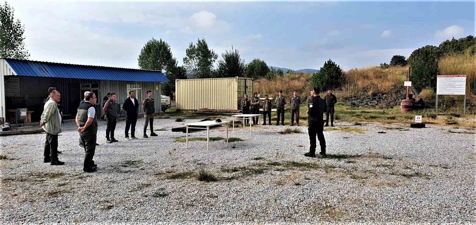 Kütahya’da Orman Muhafaza Memurlarına silah kullanma eğitimi