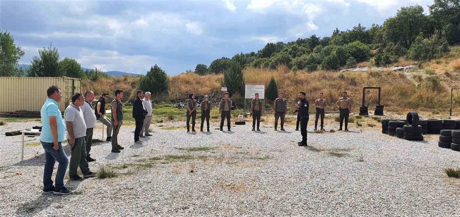 Kütahya’da Orman Muhafaza Memurlarına silah kullanma eğitimi