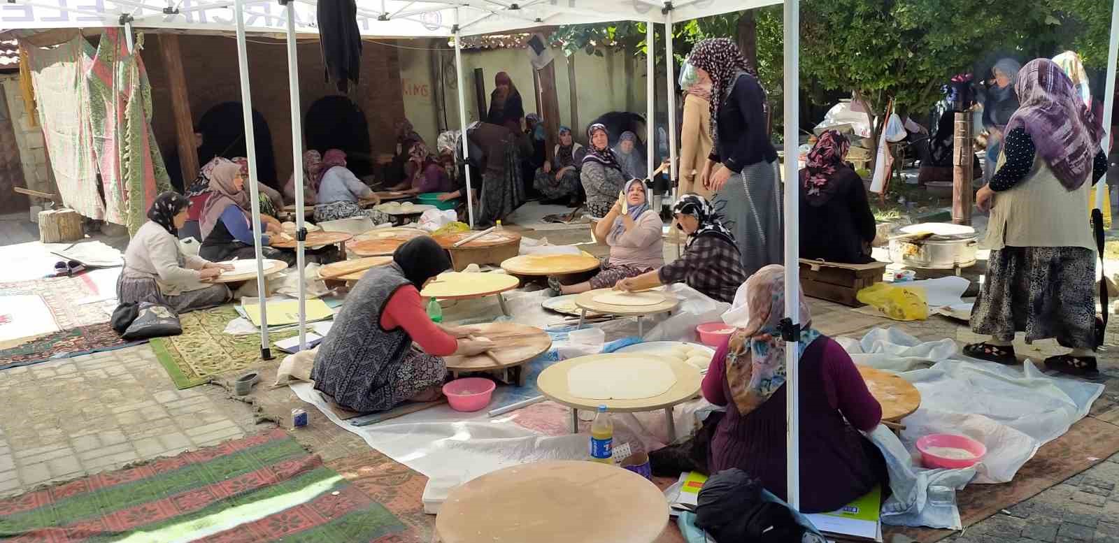 Hisarcık’ta geleneksel gözleme hayrı