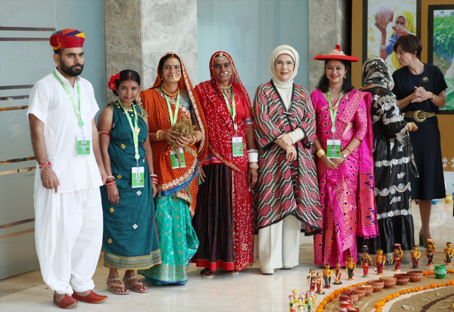 Emine Erdoğan'dan, G20 paylaşımı: Hindistan'ın renkli geleneklerini tanımaktan mutluluk duydum