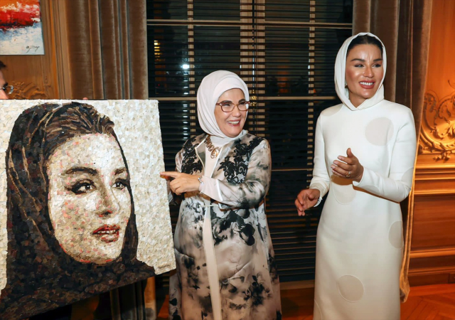 Emine Erdoğan, Katar Emiri Şeyh Al Sani'nin annesi Şeyha Moza'yla New York'ta görüştü